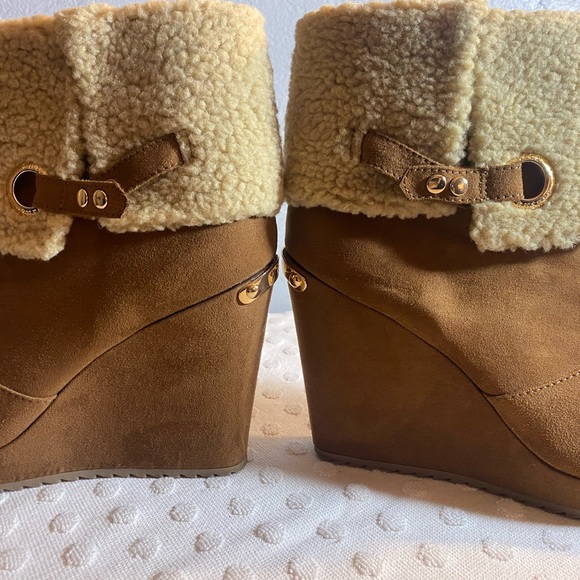 Juicy Couture Women's Buckle Wedge Ankle Boots - Picture 7 of 16